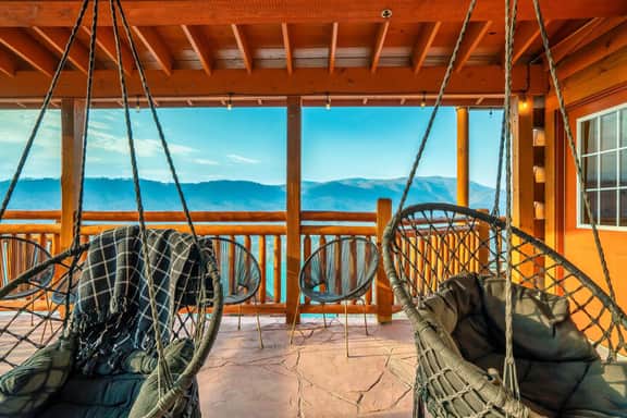 MountainTop Retreat